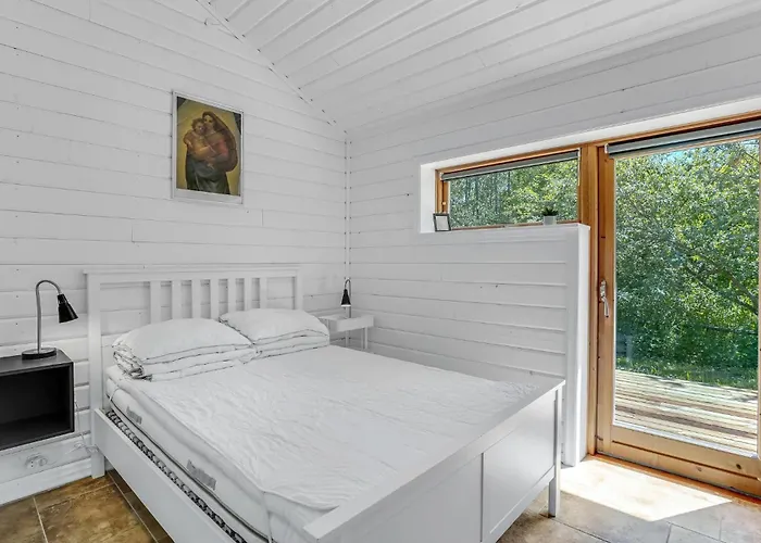 Three-bedroom In * Fårevejle