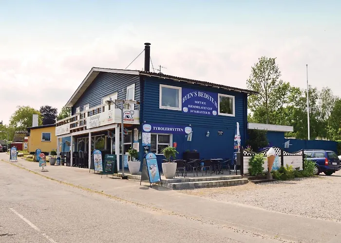 Three-bedroom In Fårevejle